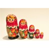 Matriochka 5 pièces, hauteur 9-11 cm Matriochka 5 pièces, hauteur 9-11 cm